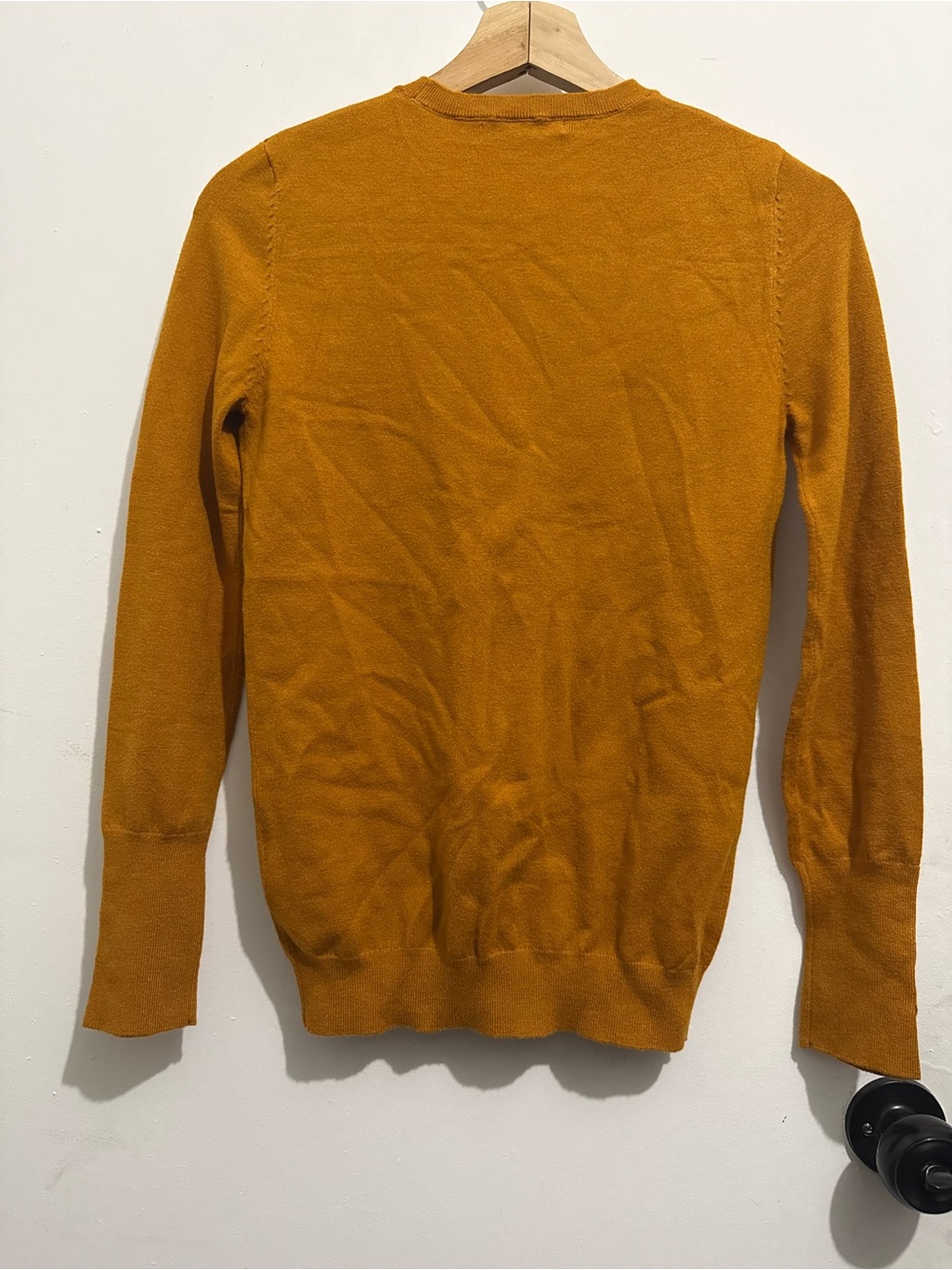 Active USA Mustard Puff Sleeve Button Cuff Knit Sweater Size S - Picture 3 of 5